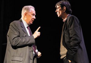 Ректор Московской консерватории Александр Соколов (слева) и мексиканский дирижер Эдуардо Гарсиа Барриос