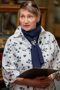 Елена Окладникова