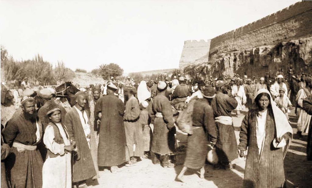 Базар в Яркенде