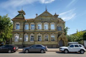 Дом художника Стожарова — один из памятников русского деревянного зодчества