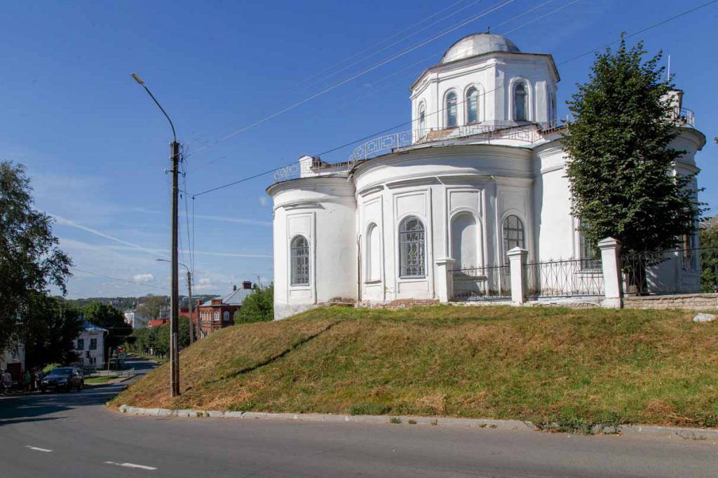 Планетарий Костромы расположился в бывшем здании церкви Иоанна Богослова на Кадкиной горе