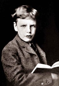 Гилберт Кит Честертон в возрасте 13 лет