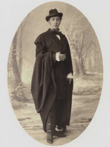 Первый исполнитель партии Онегина в Большом театре — Павел Хохлов