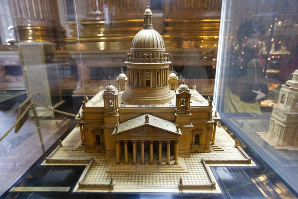 Деревянная модель Исаакиевского собора. Государственный музей "Исаакиевский собор"