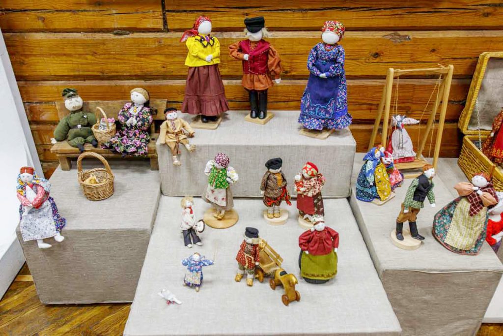 Традиционная народная кукла