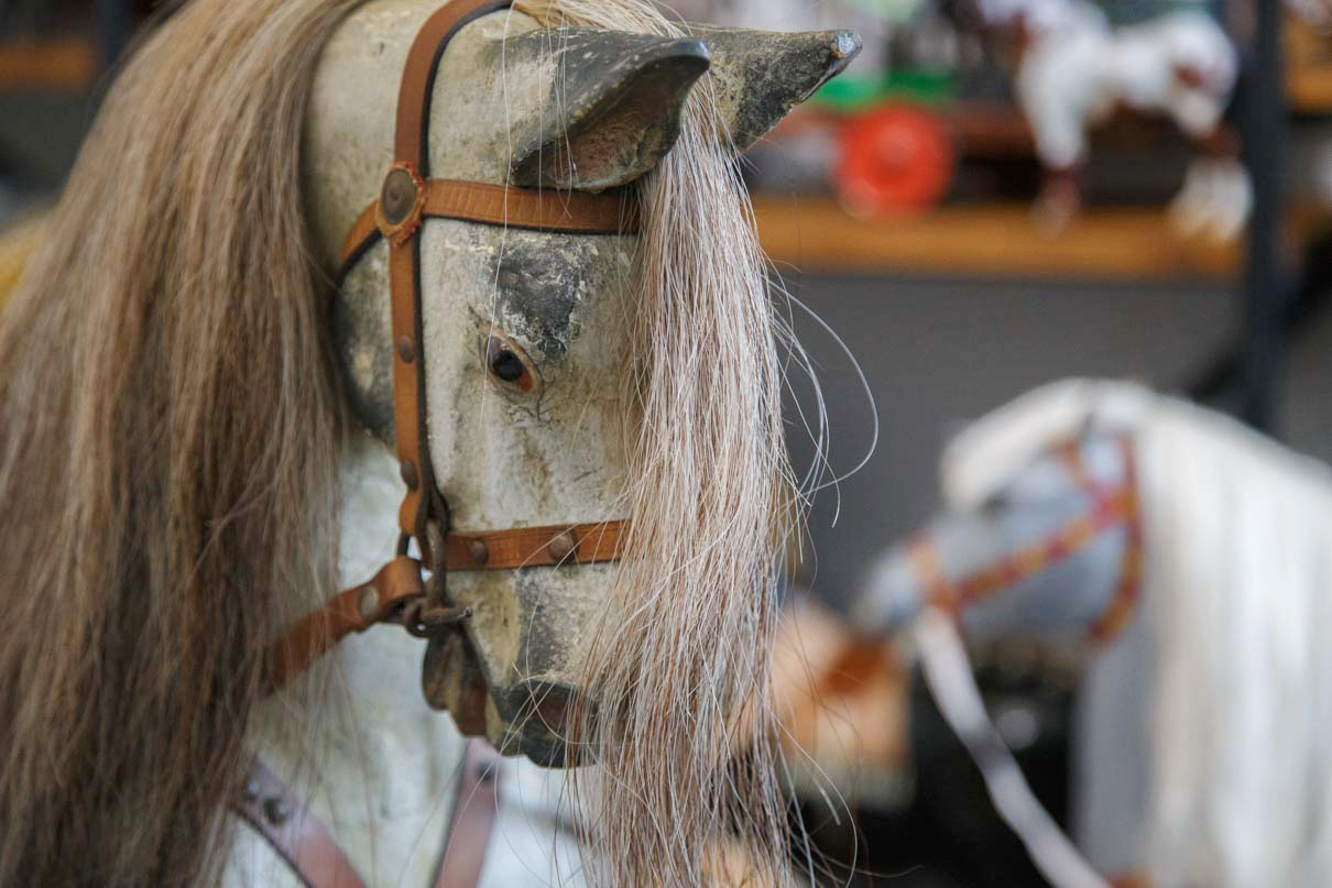 Винтажная лошадка в английском стиле