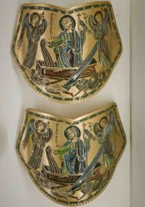 Копии наплечников Андрея Боголюбского