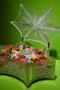 Шкатулка с каменьями самоцветными. Киностудия им. А. Горького