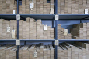 Для создания одной ткани требуется до 20 тысяч перфокарт