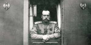 Николай II на станции Дно