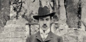 Александр Беляев