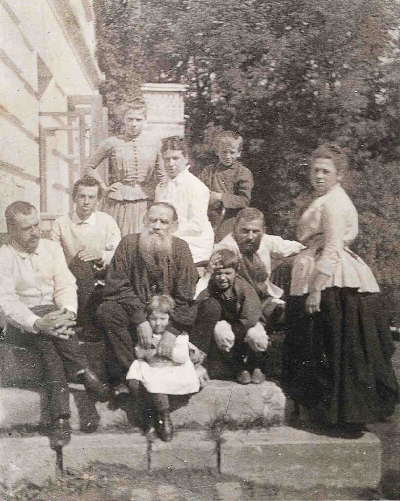 L. Tolstoy with his wife and children. Yasnaya Polyana
