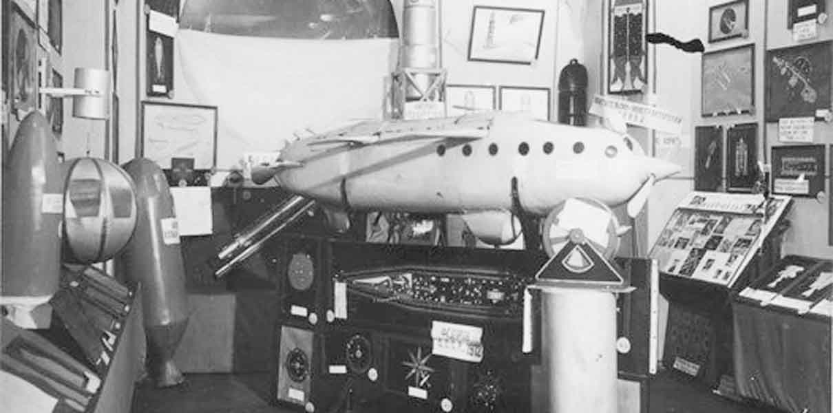 Первая мировая выставка межпланетных аппаратов и механизмов. 1927 год