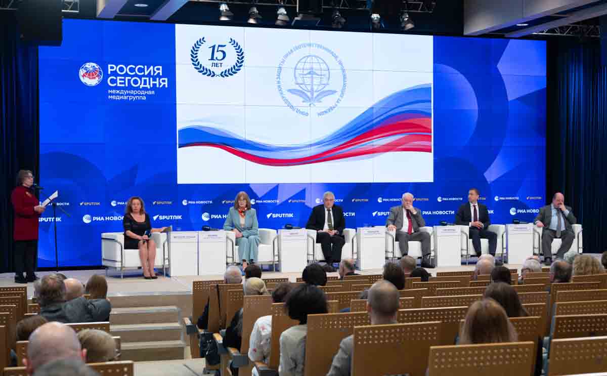 Пресс-показ фильма «Помощь без границ»