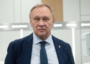 Евгений Богатырев