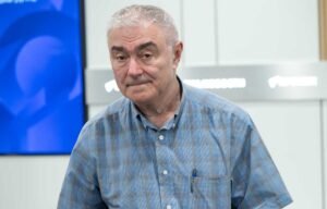 Владимир Карасик
