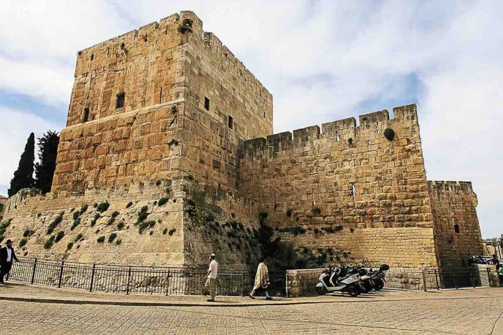 La citadelle près de la porte de Jaffa : la « tour de David »