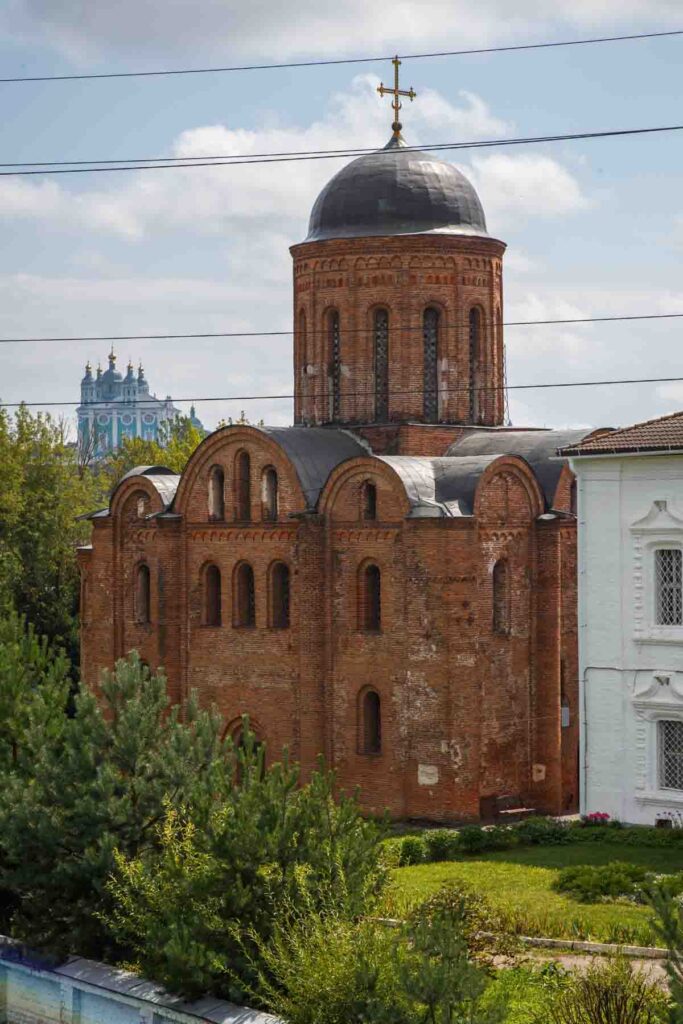 Церковь Петра и Павла на Городянке – один из домонгольских храмов города