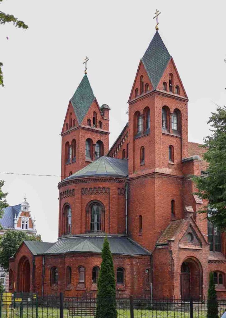 Черняховск. Церковь Михаила Архангела, построена в 1890 году