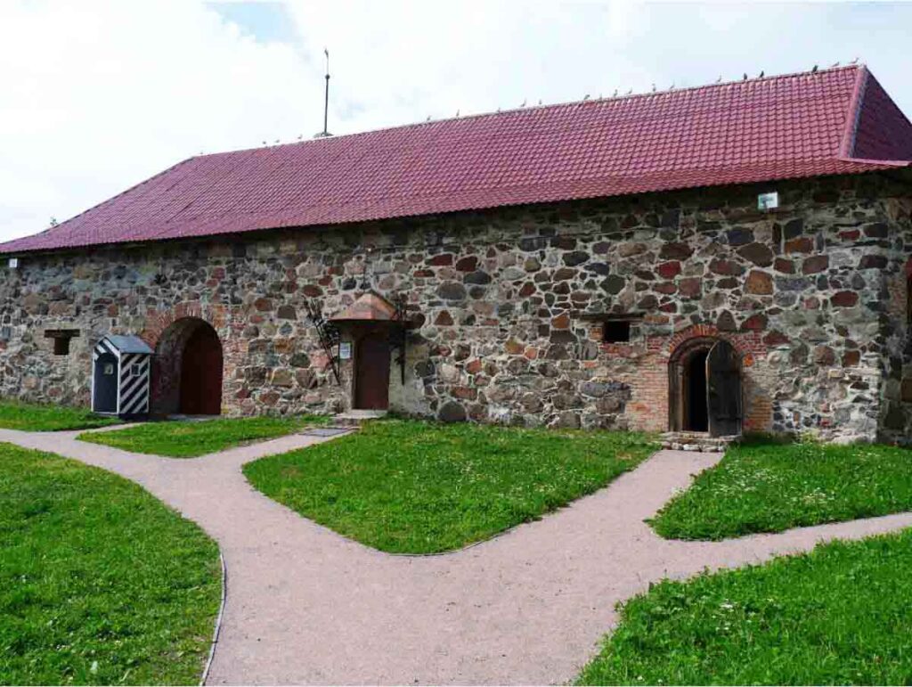 Старый арсенал