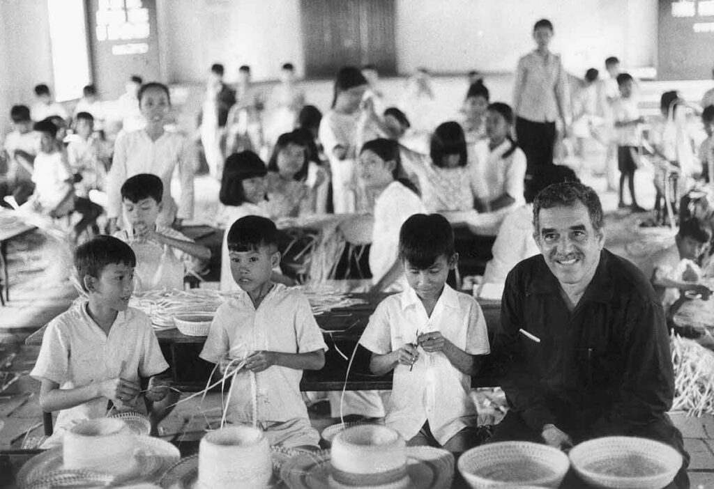 Márquez pudo haberse convertido en escritor infantil y escribir cuentos, pero sus propios hijos lo disuadieron de aquella idea: en América Latina los niños maduraban demasiado pronto. TASS/El Tiempo