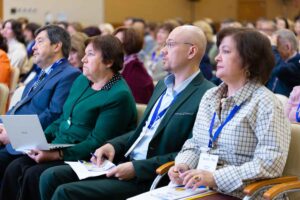 Конгресс собрал более 200 преподавателей, филологов, методистов, представителей органов власти и издательств. Фото: Олег Катакинов, предоставлено ДВФУ