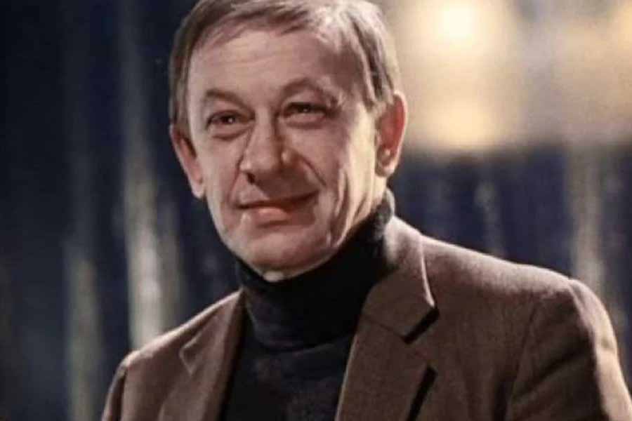 Евгений Евстигнеев