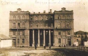 Сергей Васнёв и его «небоскреб»: хроника луганской легенды